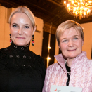 8. mars: Kronprinsessen deler ut årets norske "Female Entrepreneur" til Grete Sønsteby i N2 Applied under et Innovasjon Norge-arrangement i New York. Foto: Pontus Höök / NTB scanpix